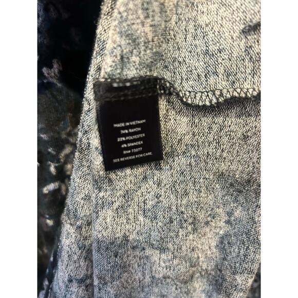 Simply Vera Vera Wang purple blue floral thin sweater top blouse women's large - Picture 3 of 5